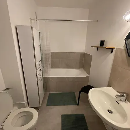 T1 - Parking - 4min De L'intramuros - Linge Inclus * Vannes