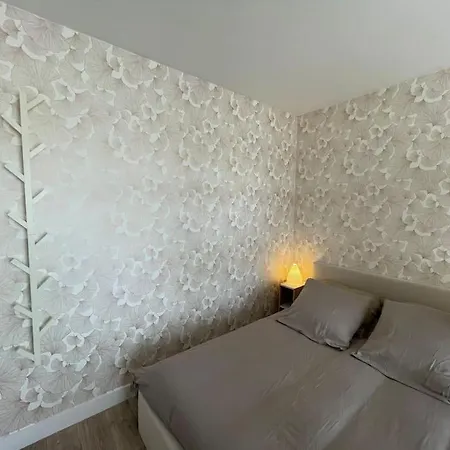 T1 - Parking - 4min De L'intramuros - Linge Inclus Apartment *